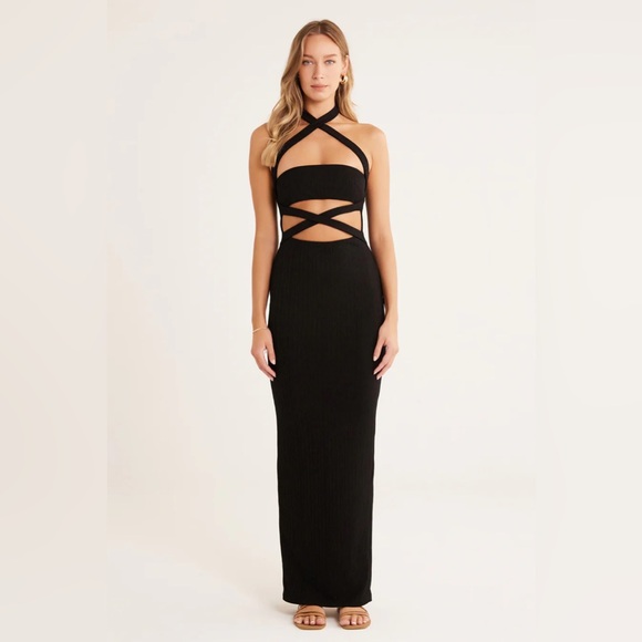 RUMER Dresses & Skirts - RUMER | NWT Sorrento Halter Cut Out‎ Maxi Dress In Black summer wedding party